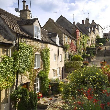 Well Cottage: A Cotswold Cottage At The Heart Of The Village Of Crudwell Eksteriør billede